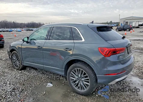 2022 Audi Q3 Premium 40 z USA, uszkodzony, nr VIN WA1AUCF36N1020566